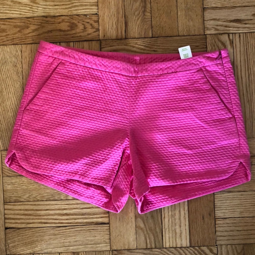 Lilly Pulitzer NEW, never worn hot pink Addie Shorts with side pockets